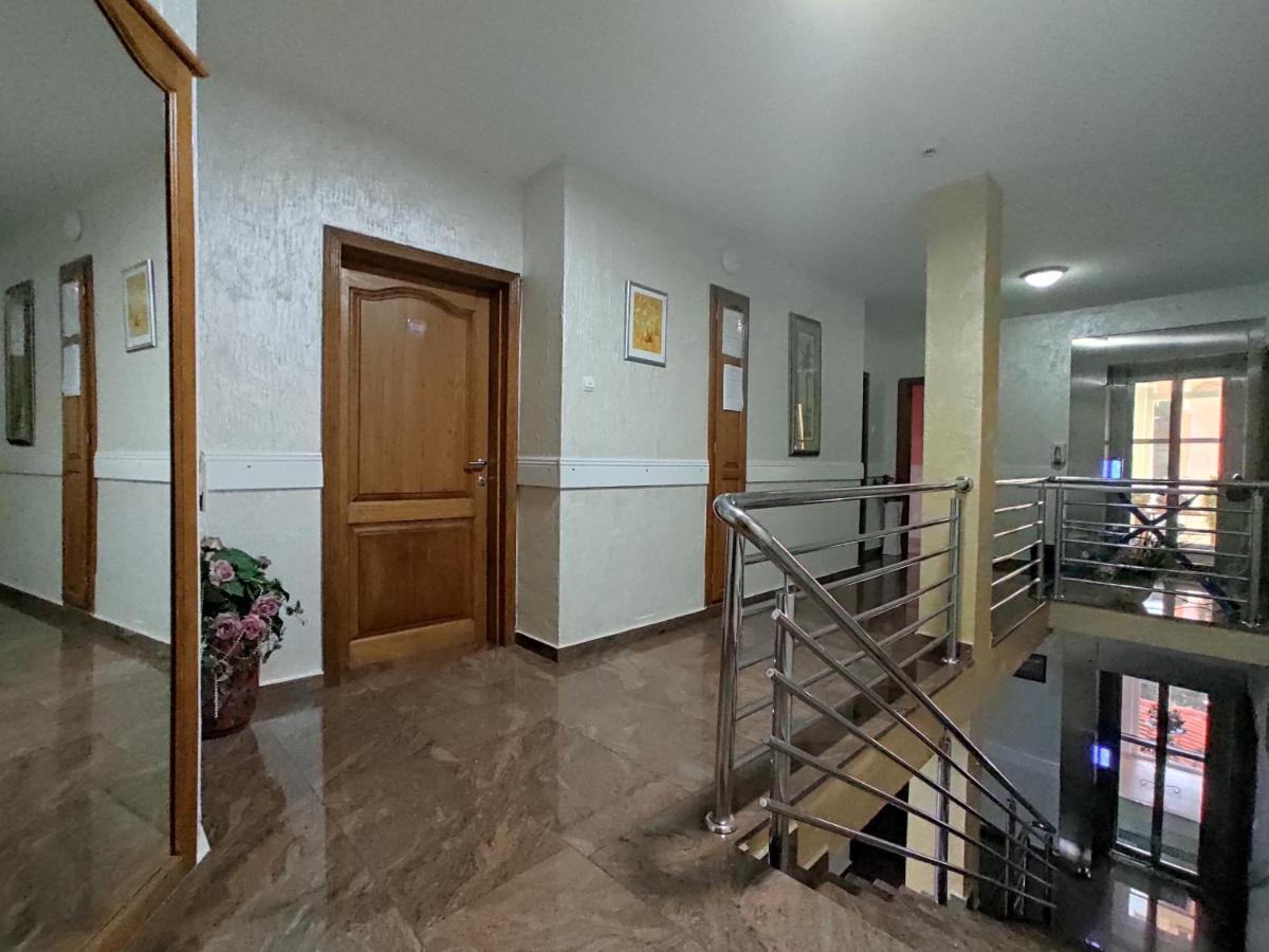 Villa Aleksandra - T Rafailovići Eksteriør billede